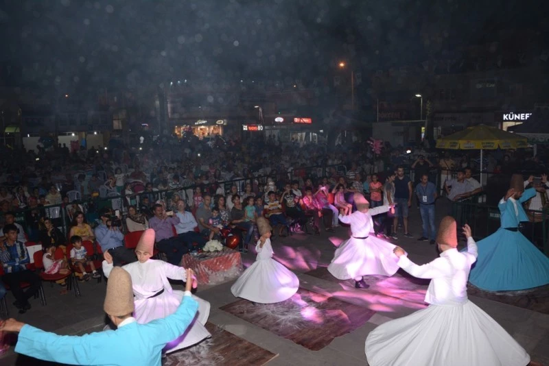 Ramazan Etkinliklerinde Sema Gösterisi Büyük Beğeni Topladı