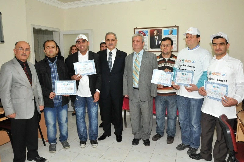 ?Bir Aralıkta Değil Her Zaman Yanınızdayız?