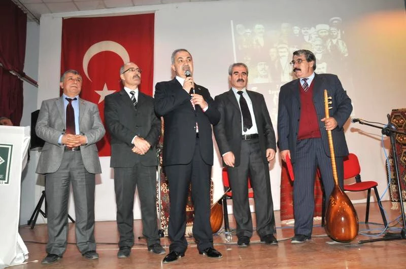 Âşıklar Dilinden Kurtuluş Gecesinde Ünlü Âşıklar Sahne Alacak