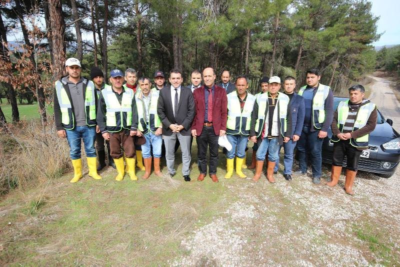 Hasanbeyli`deki köy yollarını temizleyecekler