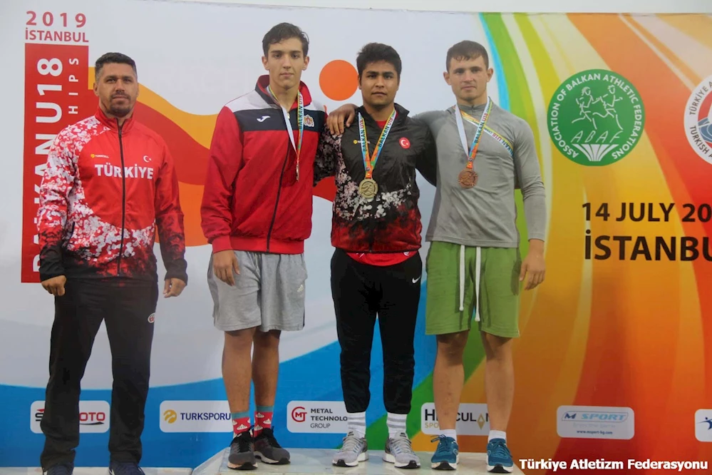 Cirit atmada Balkan Şampiyonu oldu