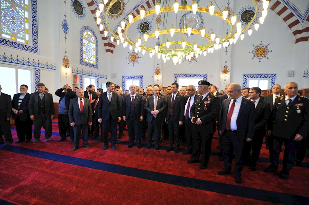 İl jandarma Komutanlığında yapılan cami ibadete açıldı