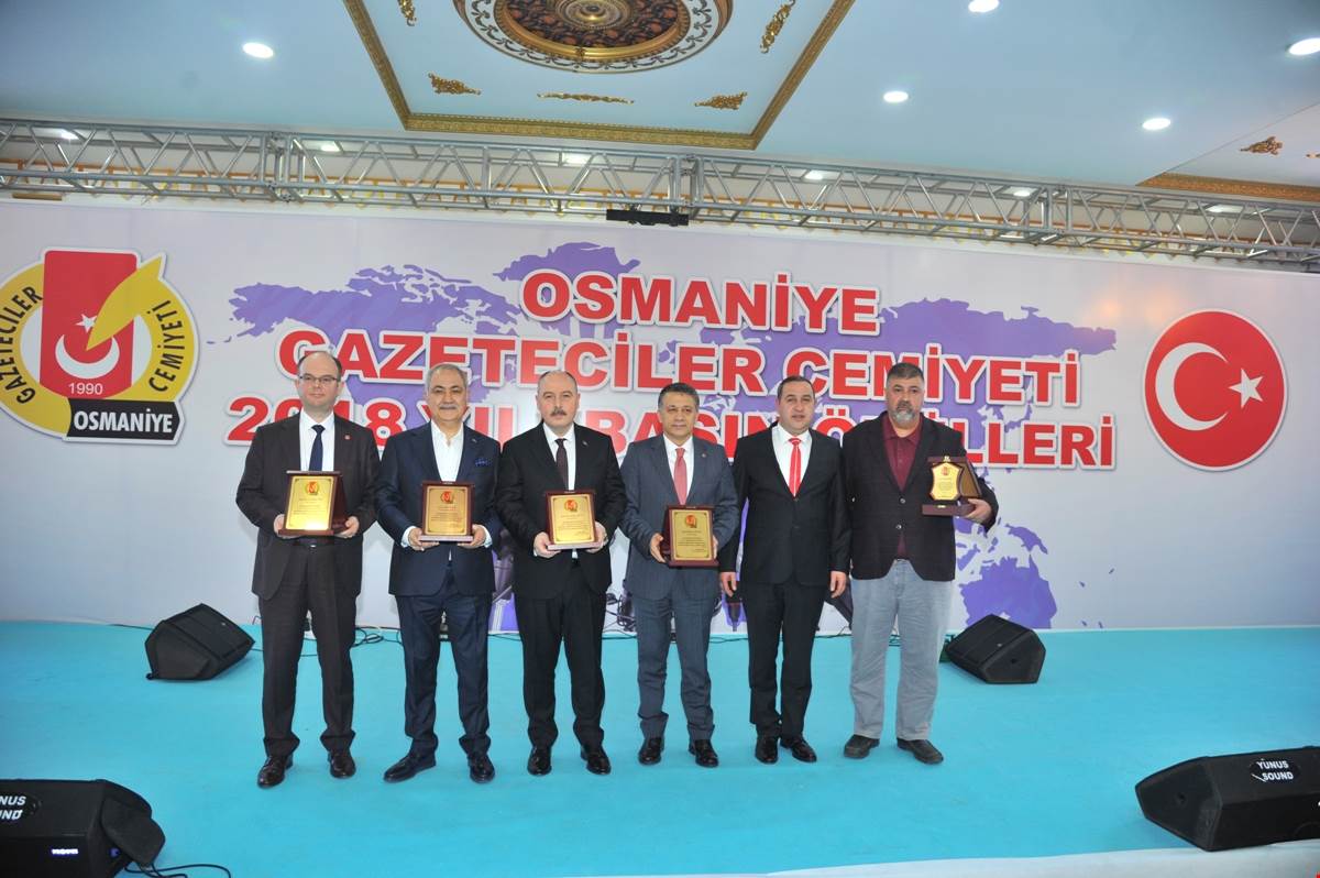 Osmaniye Gazeteciler Cemiyeti`nden ödül töreni