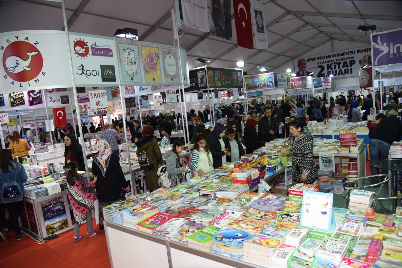 Osmaniye Belediyesi 2.Kitap Fuarına İlk 4 Günde Yaklaşık 40 Bin Ziyaretçi