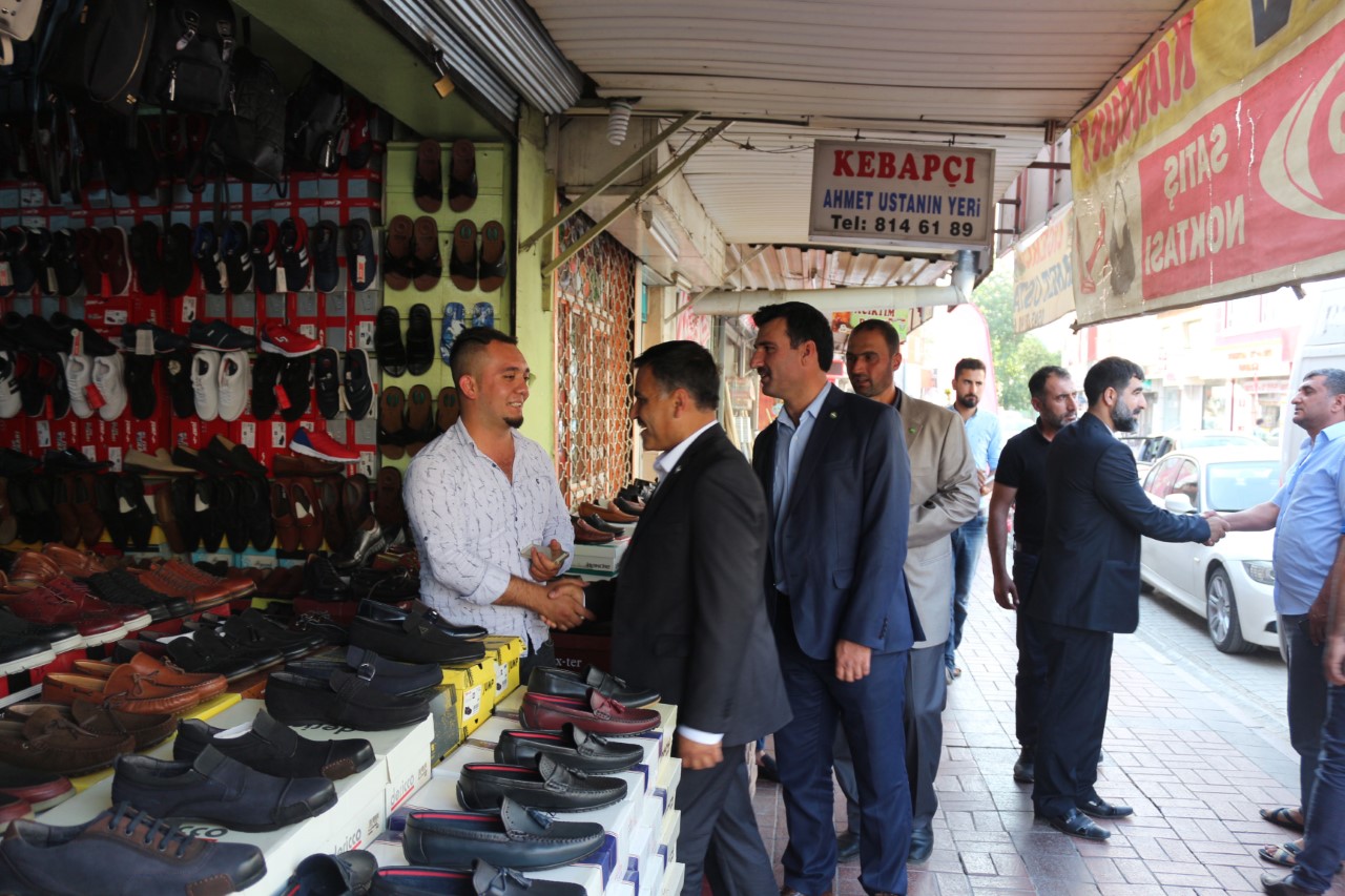 HÜDA PAR Osmaniye Milletvekili adaylarından esnaf ziyareti