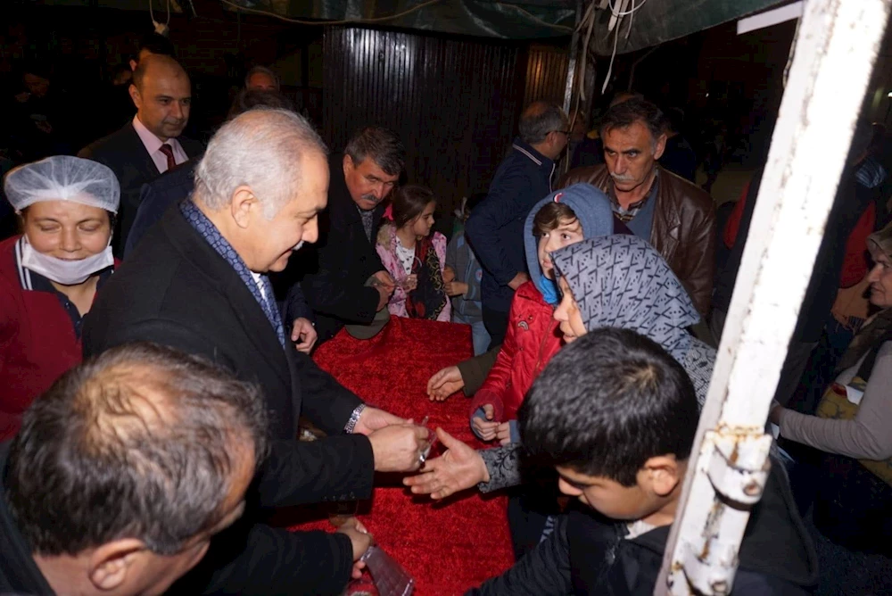 Osmaniye Belediyesi`nden vatandaşlara kandil helvası