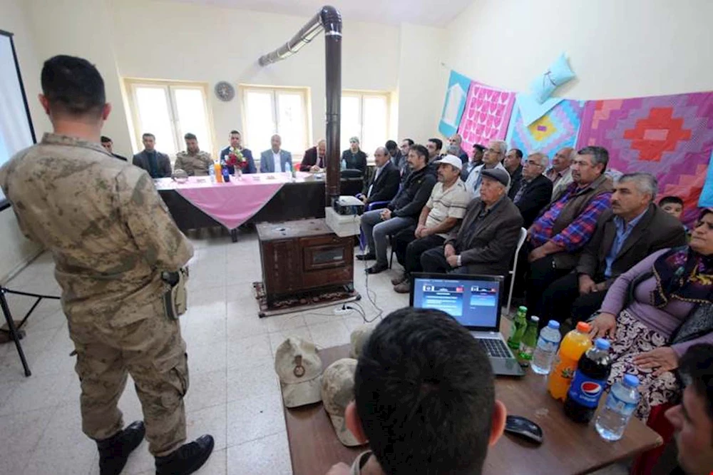 Kalecik Köyünde Güvenlik ve Halk toplantısı