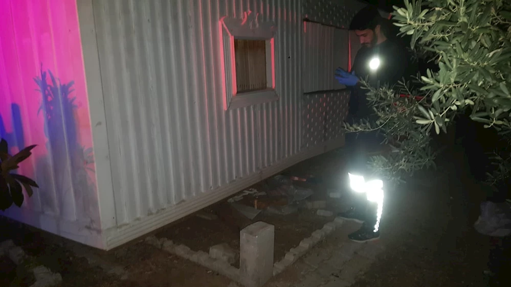 Krikoyla kaldırdığı konteynerin altında kalarak öldü