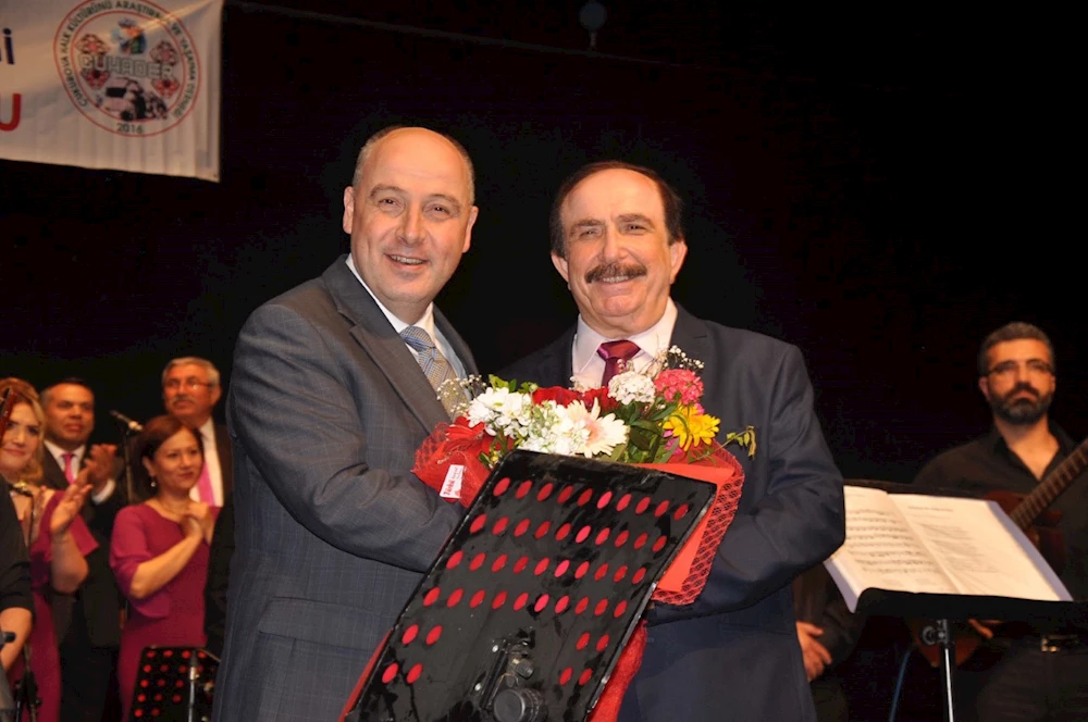 Türkülerden Gönüllere THM Konseri