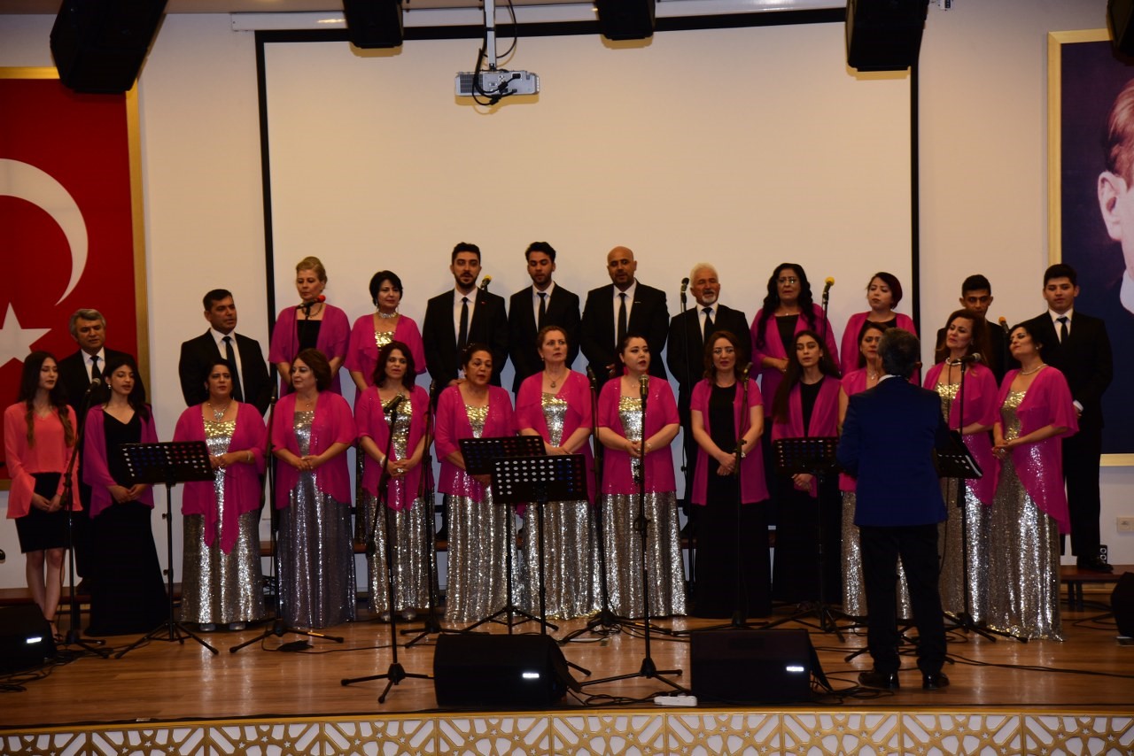 Osmaniye Musiki Derneği Belediye Korosu?ndan Bahar Konseri