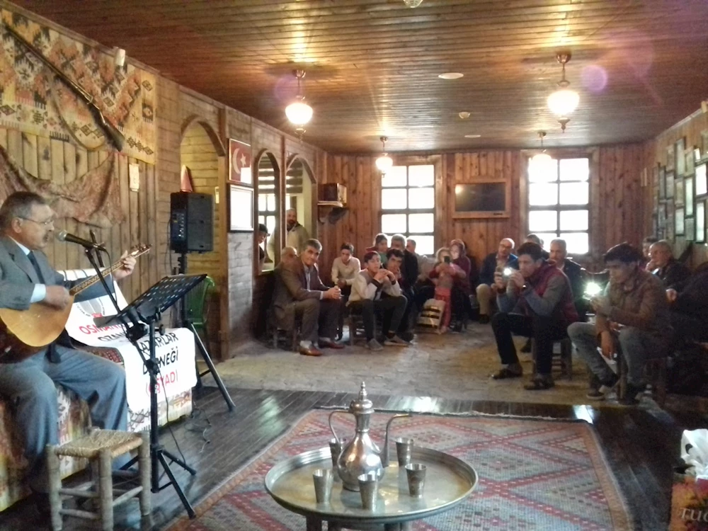 -Müze?deki programda; Şiir ve Türküler ?Öğretmen? i anlattı..