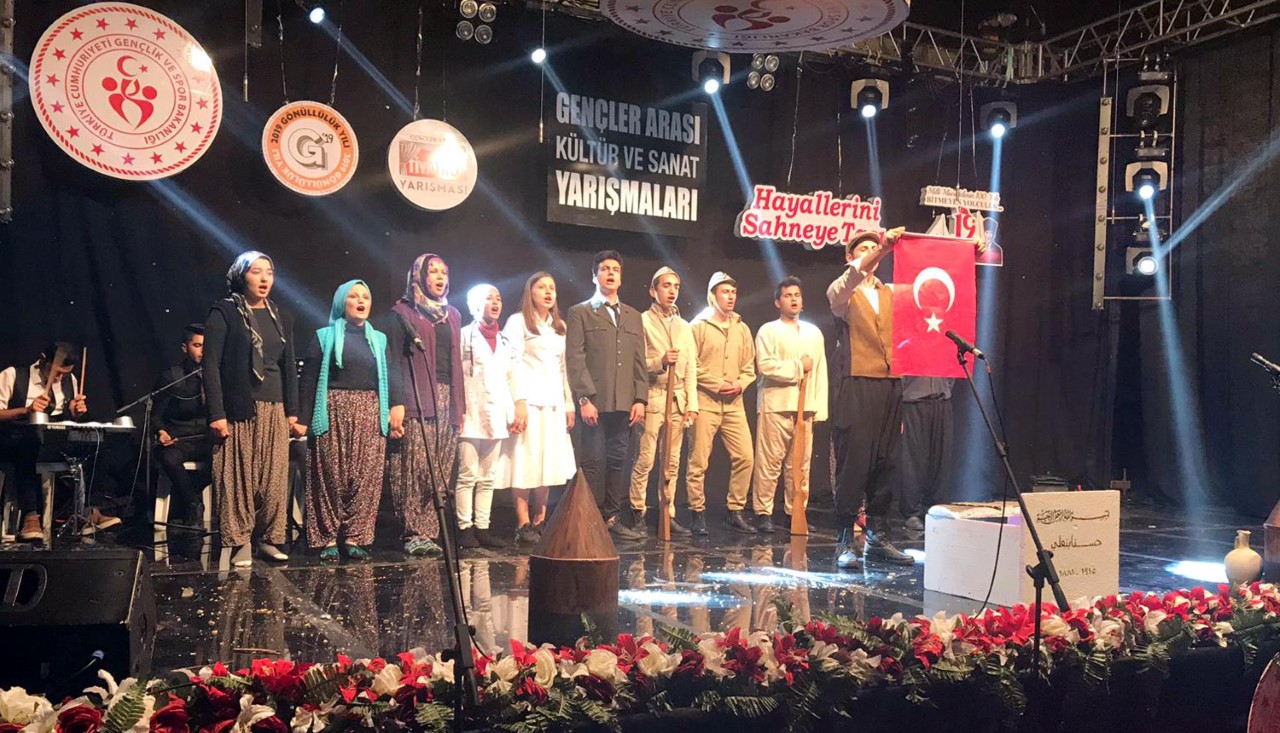 Osmaniyeli gençler, tiyatro bölge yarışmalarında 4`üncü oldu