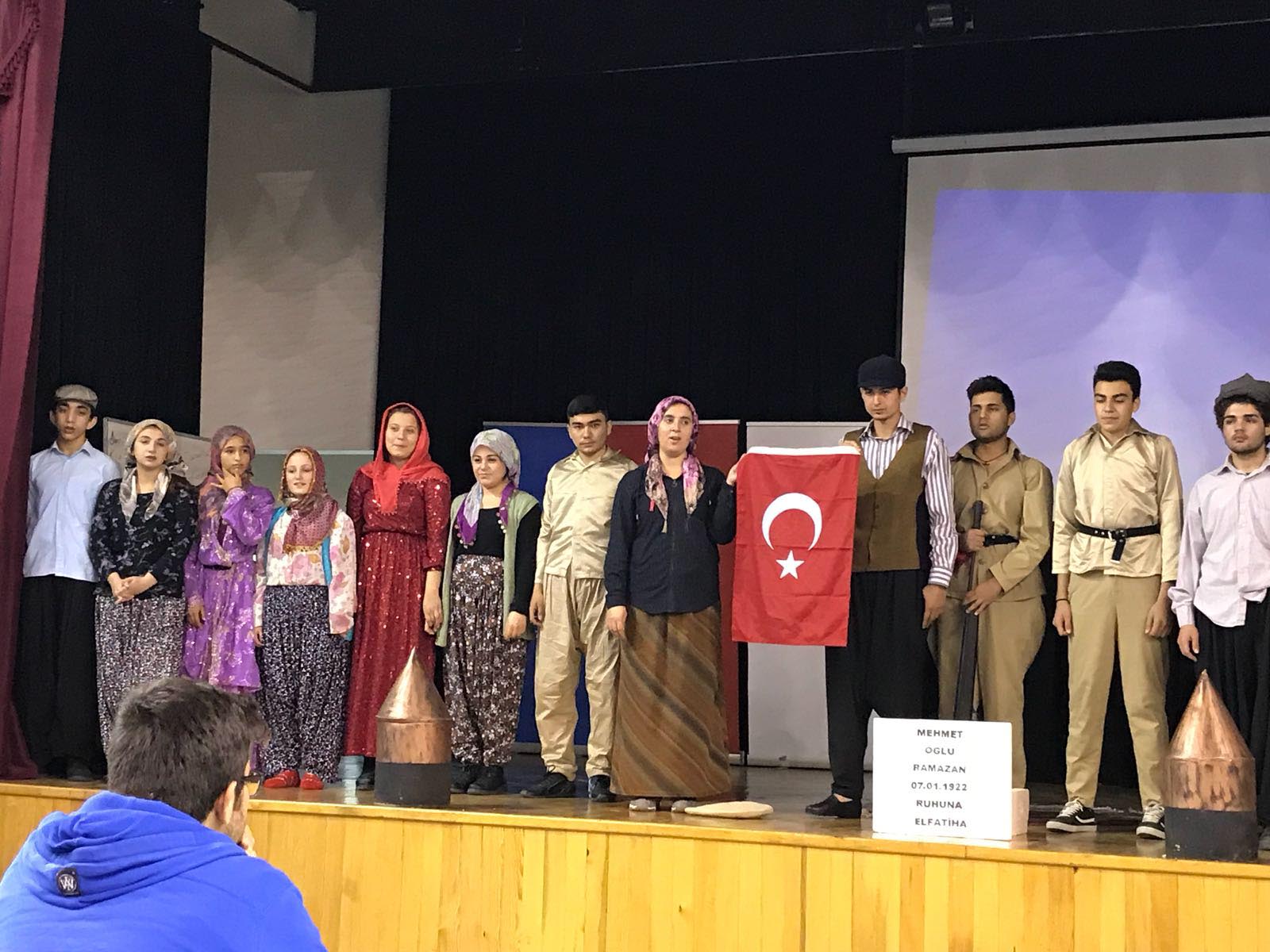 Osmaniye`de liseler arası tiyatro il birinciliği yarışması